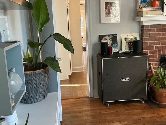 3rd image of 245 Sunset Ter