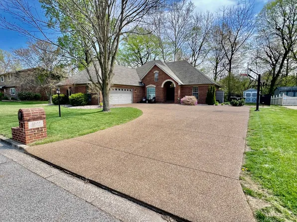 1008 Pleasant Valley Dr, Mount Vernon, IN 47620
