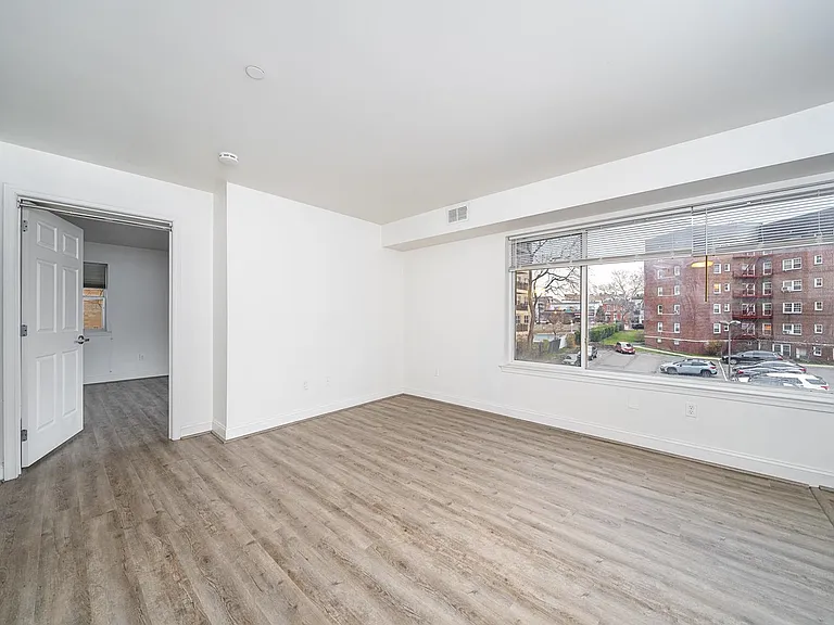7430 Boulevard East #3B — Photo 11