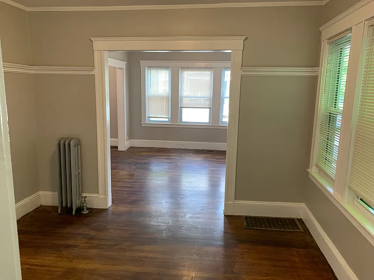 45 Wilson Ave #1R — Photo 20