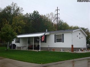 616 Mallard Dr, Elyria, OH 44035