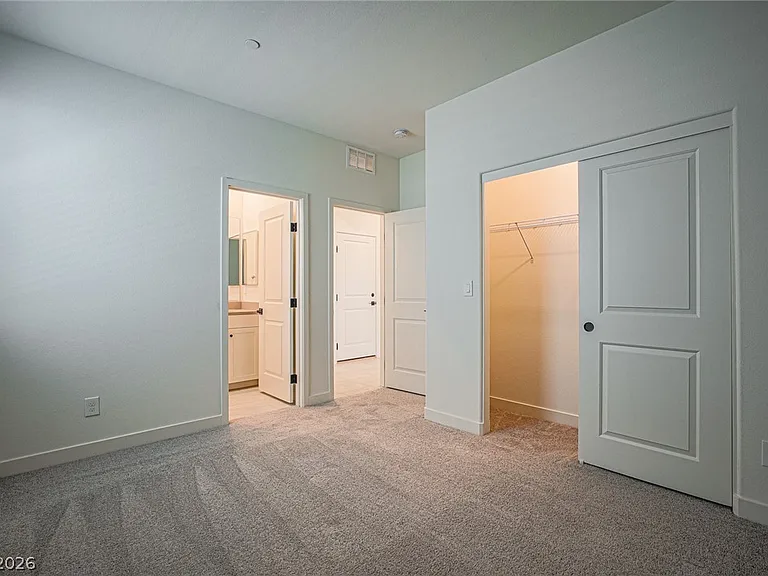 5644 Hill Spire St — Photo 18