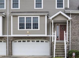 1053 Waterford Ct E, Canonsburg, PA