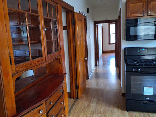 8708 S Saginaw Ave #2