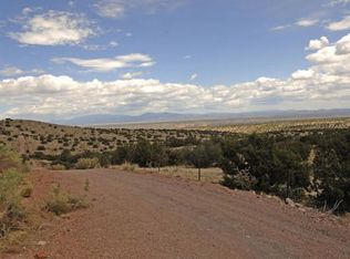 49 Tipple Way, Madrid, NM 87010