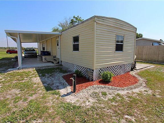4th image of 4693 Sandpiper Dr