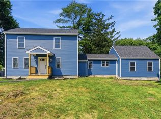 533 Scituate Ave, Cranston, RI 02921