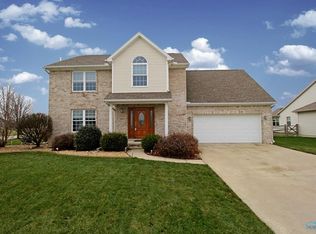 7963 Meadowview Ln, Waterville, OH 43566
