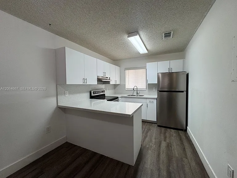 6375 W 22nd Ct #204 — Photo 2