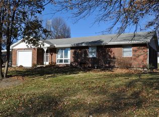 905 Sycamore Dr, Maysville, MO 64469