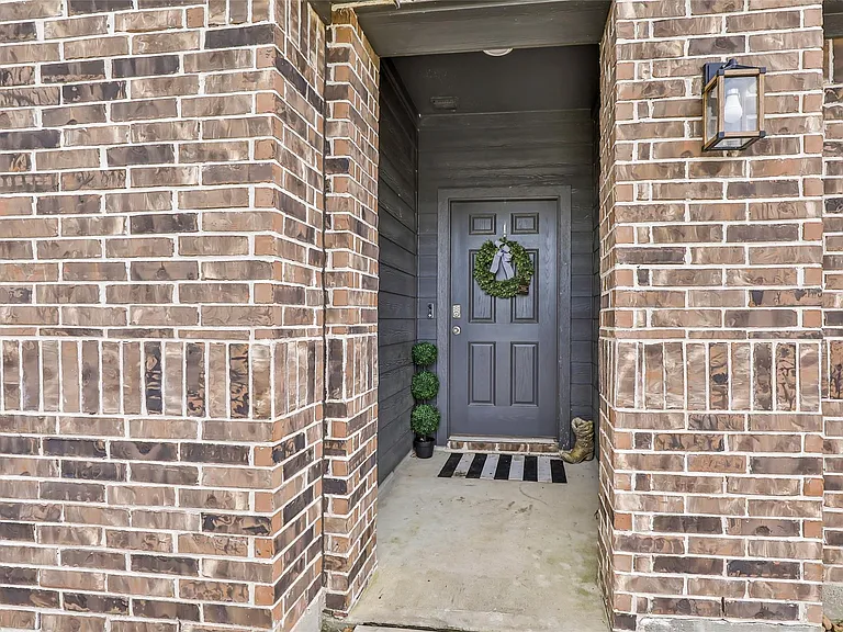 1012 Llano Trl — Photo 9