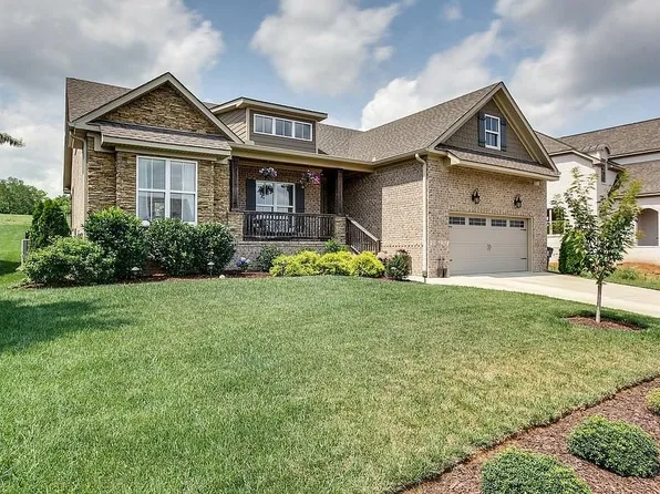 2234 Chantry Place Ln, Thompsons Station, TN 37179