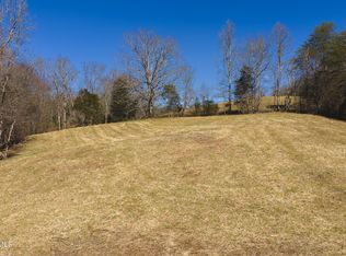 Sutton Hollow Rd, Sneedville, TN 37869