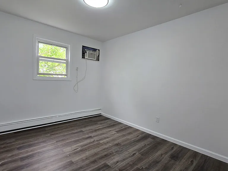 1466 Richmond Rd #2 — Photo 10