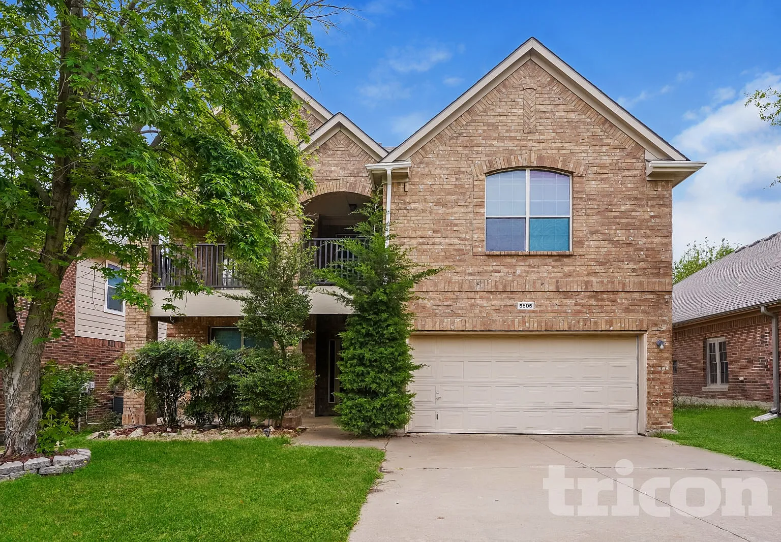 5805 Paloma Blanca Drive Fort Worth TX — Photo 1