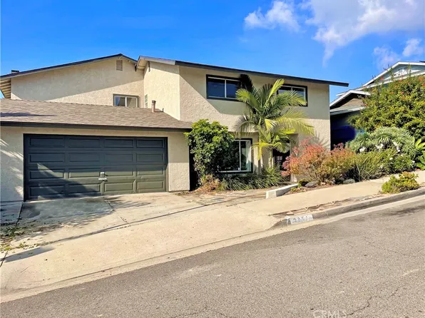 2951 Macdonald St, Oceanside, CA 92054