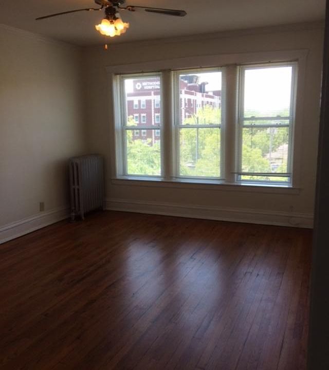 1st image of 5037 N Ashland Ave #3