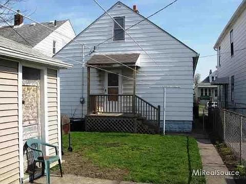 4th image of this home