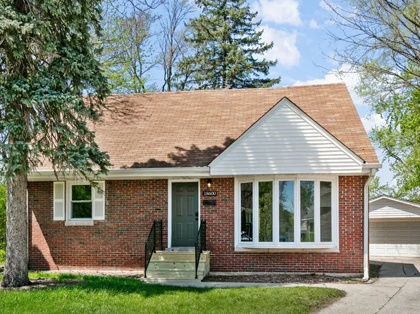 18600 Golfview Ave, Homewood, IL 60430