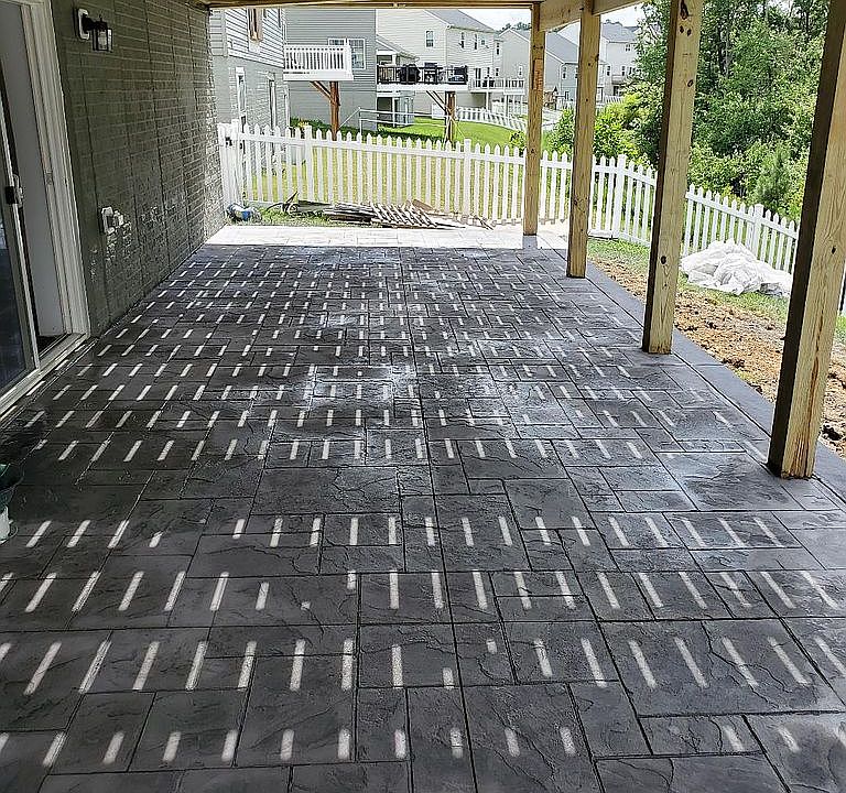 1st image of 5405 Holley Oak Ln