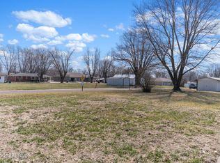 300 W Broadway, Ashland, MO 65010
