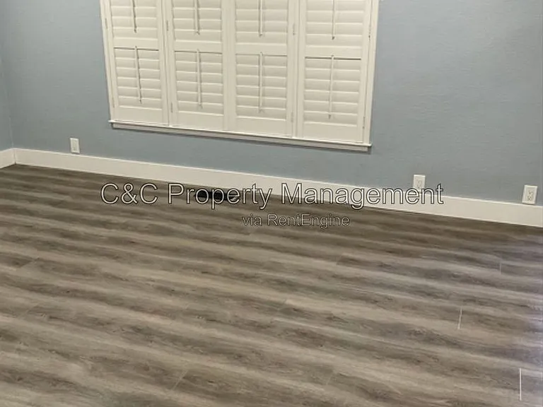 314 Arreba St — Photo 6