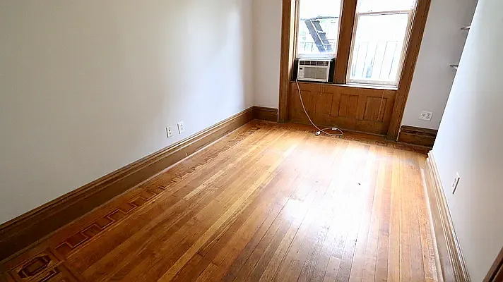 Rented by Denise Rosenblum, LREB | media 4