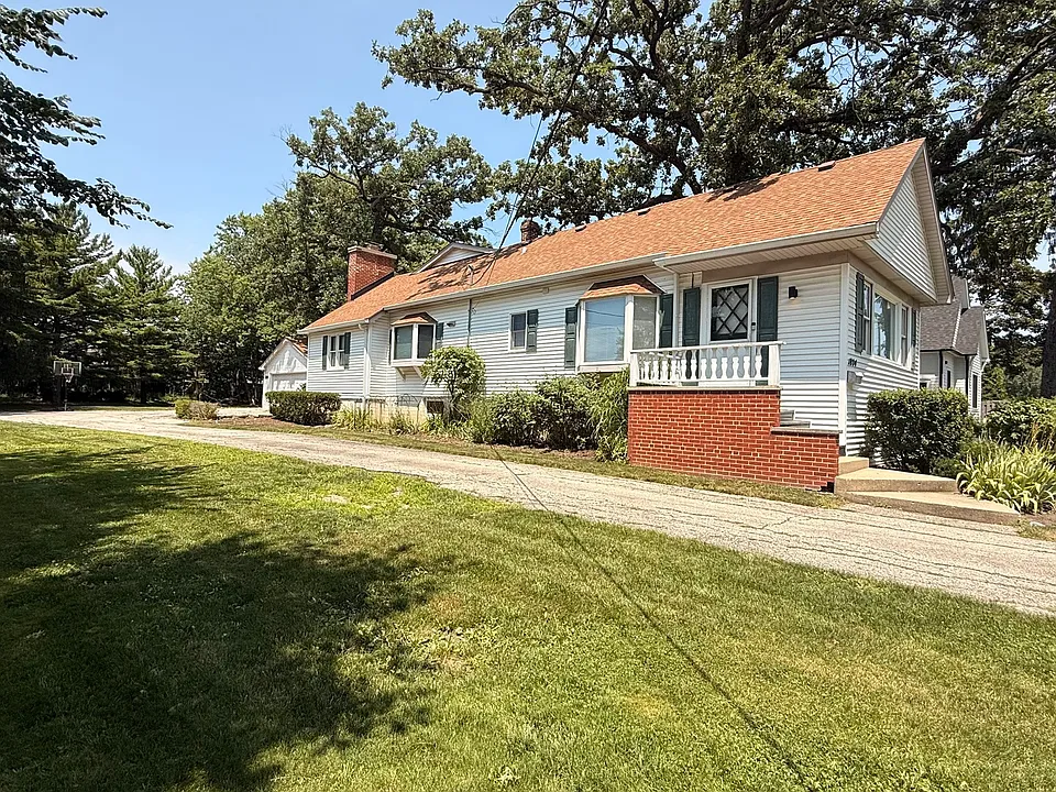1804 Chapel Ct