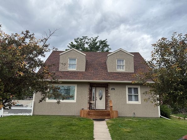 495 E Ave