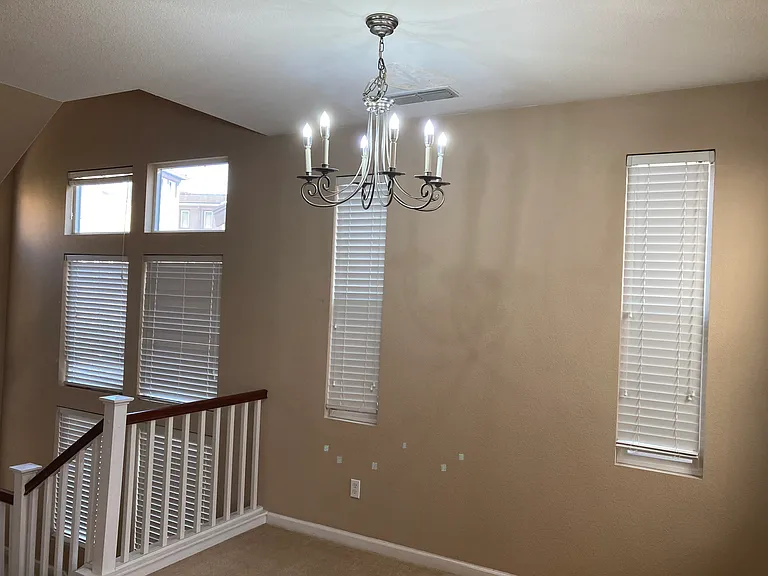 421 Constantine Ct — Photo 6