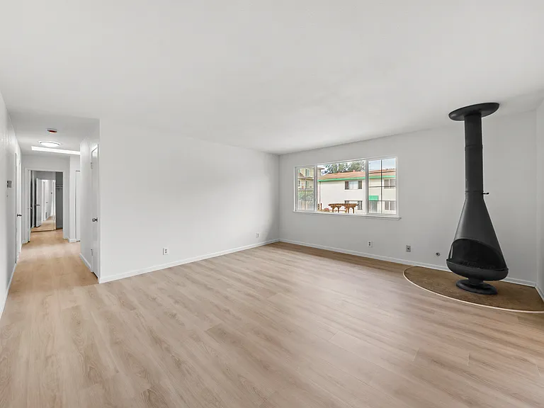 20459 John Dr #3 — Photo 1