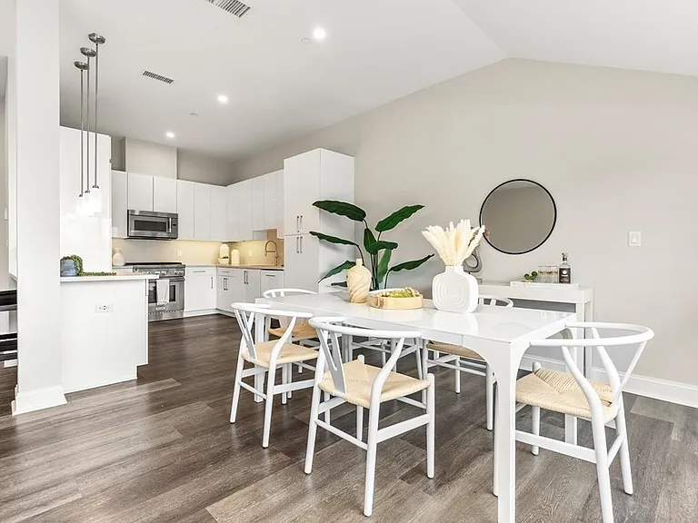 771 Harrison Ave #Penthouse 7 — Photo 8