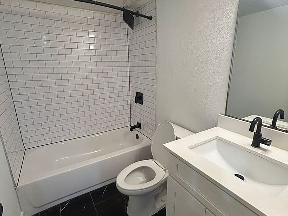 5th image of 321 E 8th St APT 116