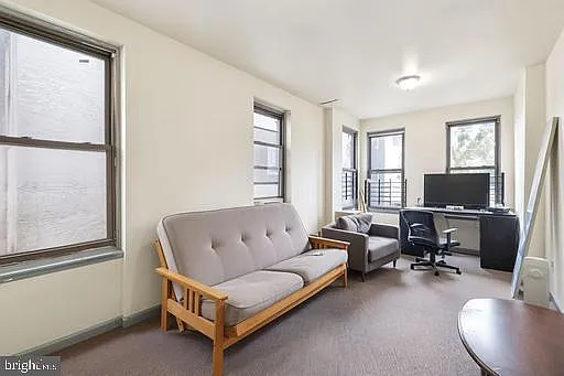 2136 N Carlisle St — Photo 17