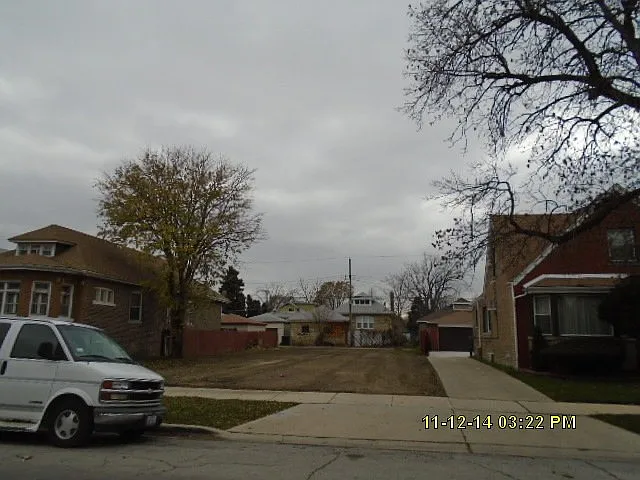 8038 S Wolcott Ave photo 1