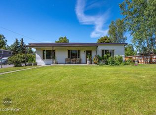 1614 Wolverine St, Anchorage, AK 99504