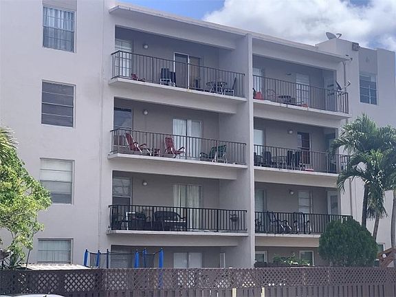 4th image of 5665 W 20th Avenue #115