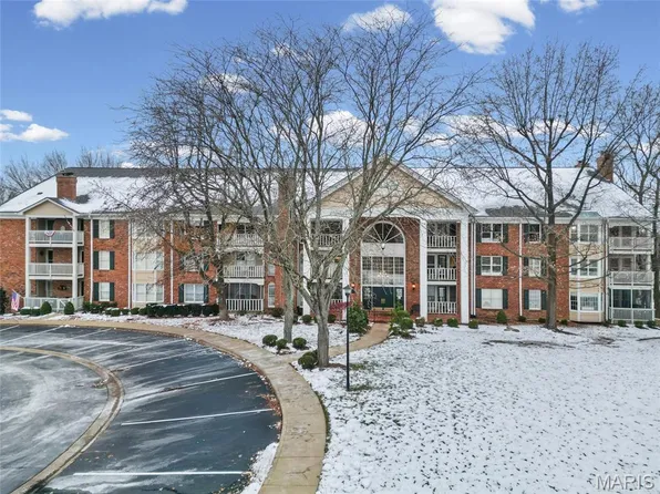 200 Ambridge Ct APT 306, Chesterfield, MO 63017