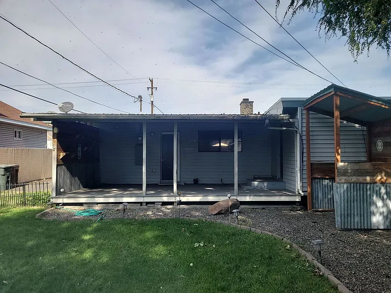 1009 Chestnut St — Photo 30