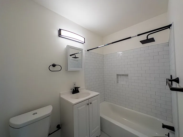 Bathroom | Morrisville Meaadows Bathroom | Morrisville Meaadows