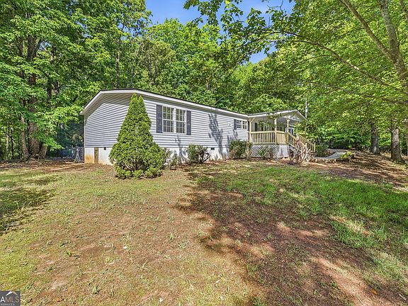 3rd image of 809 Sims Harris Rd