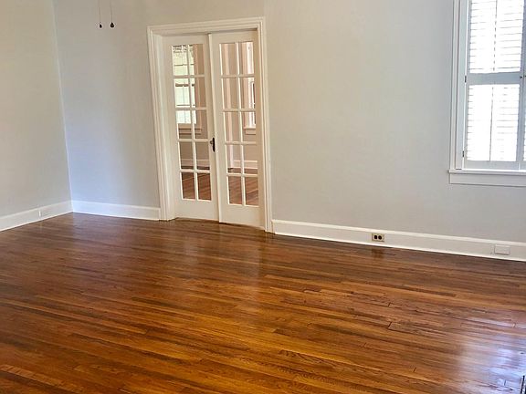 2nd image of 55 N Holman St