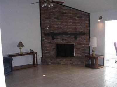 3rd image of 1516 Shannon Pl