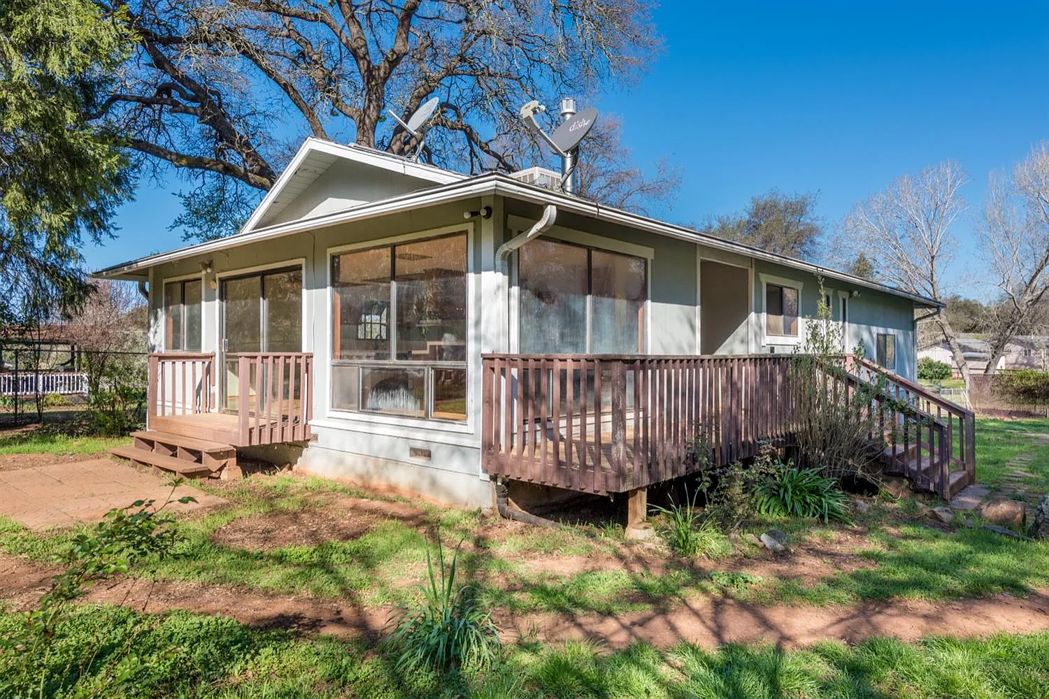 4104 Haven Ln photo 1