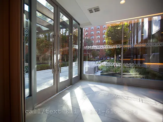 Rented by Arwell Realty | media 25