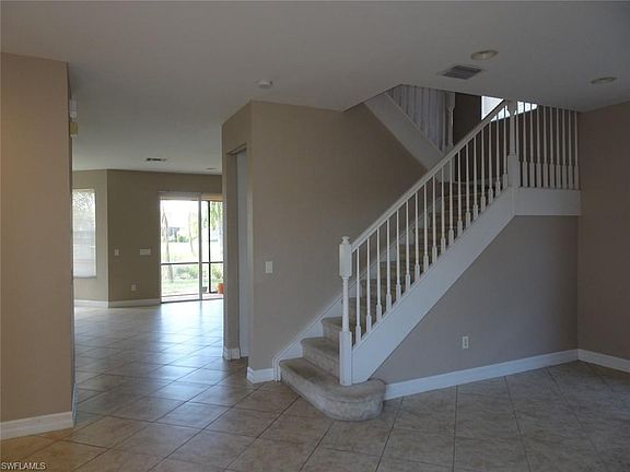 4th image of 10390 Carolina Willow Dr