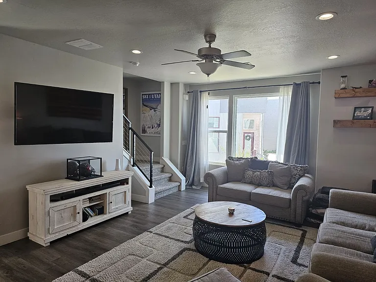 4508 W Daybreak Rim Way — Photo 3