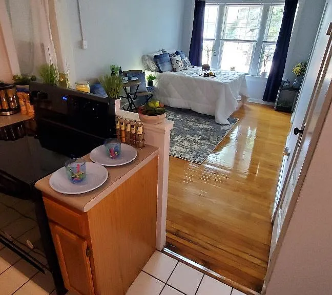 4433 Pershing Ave #101 — Photo 2