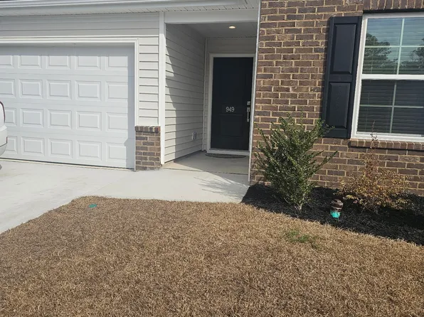 949 Warby Dr, Lexington, SC 29073