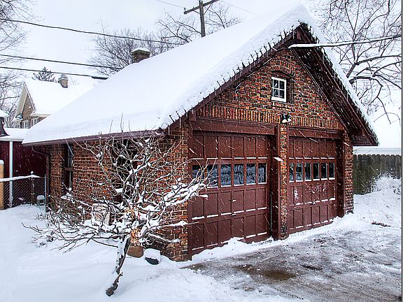 3rd image of 2170 Chatfield Dr